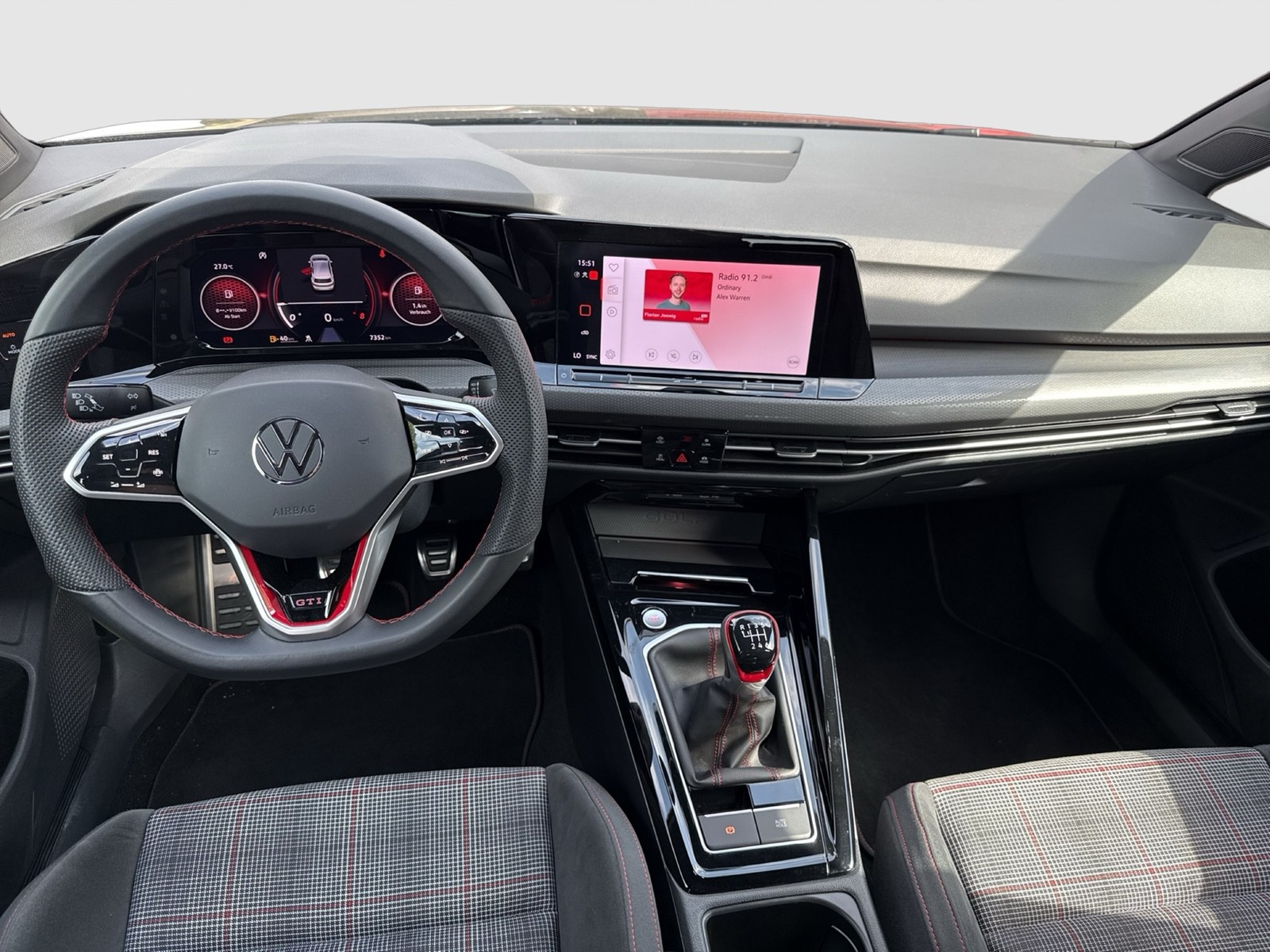 Volkswagen Golf 2.0 GTI CARPLAY LED+ EINPARKHILFE