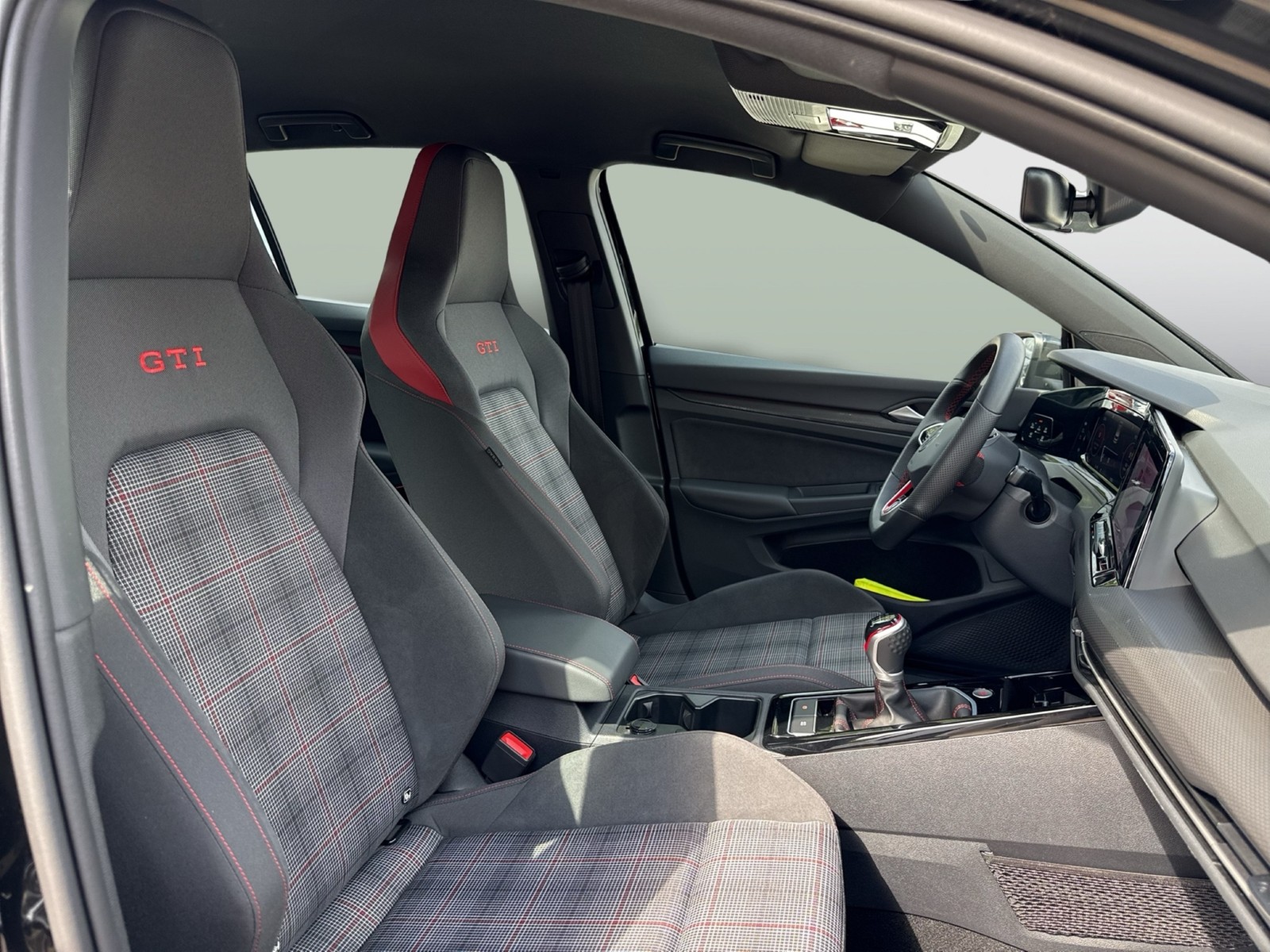 Volkswagen Golf 2.0 GTI CARPLAY LED+ EINPARKHILFE