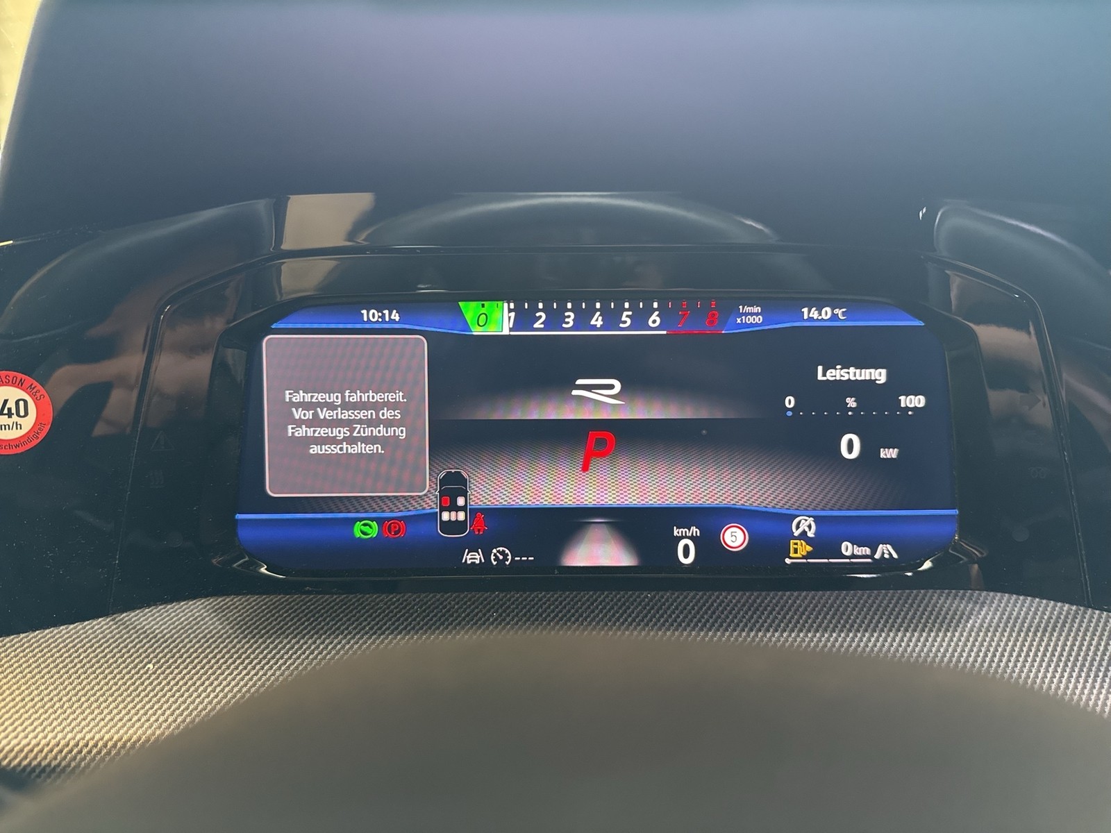 Volkswagen Golf VIII 2.0 R 4X4 CAM ACC LM19 NAVI LED+