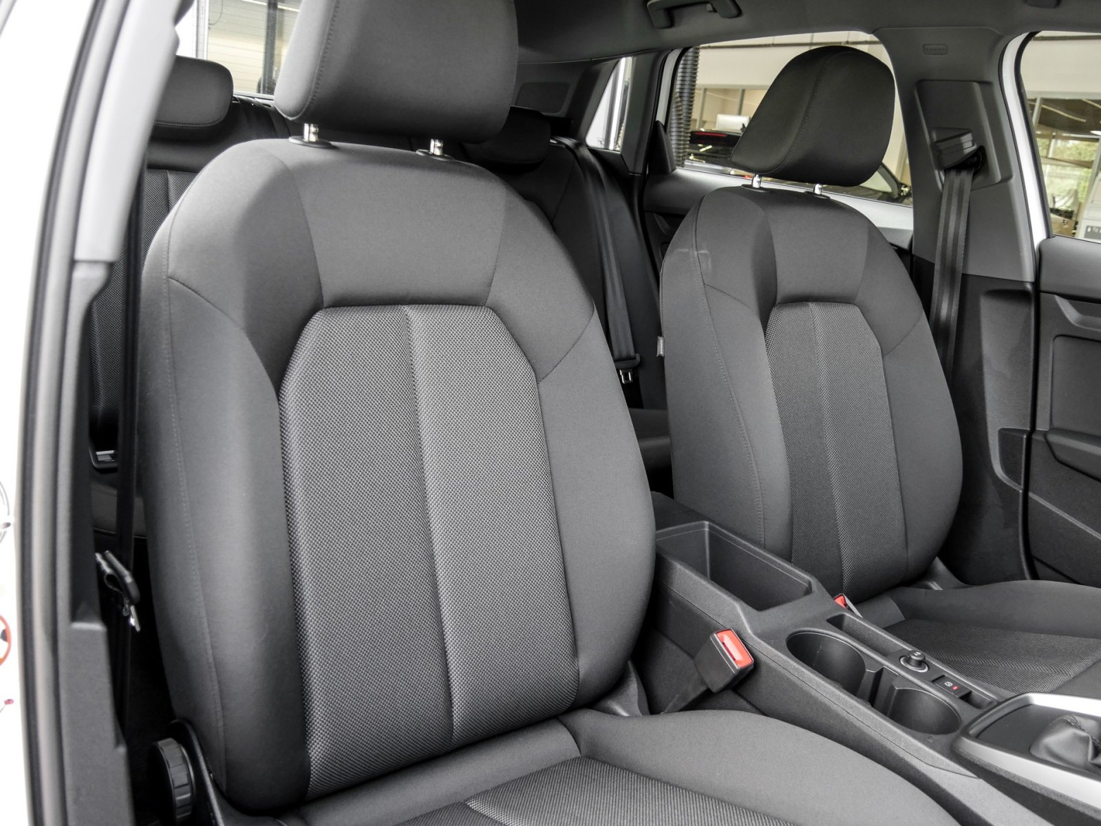 Audi A3 Sportback 30 NAVI+ ALU LED SITZHEIZUNG DAB+