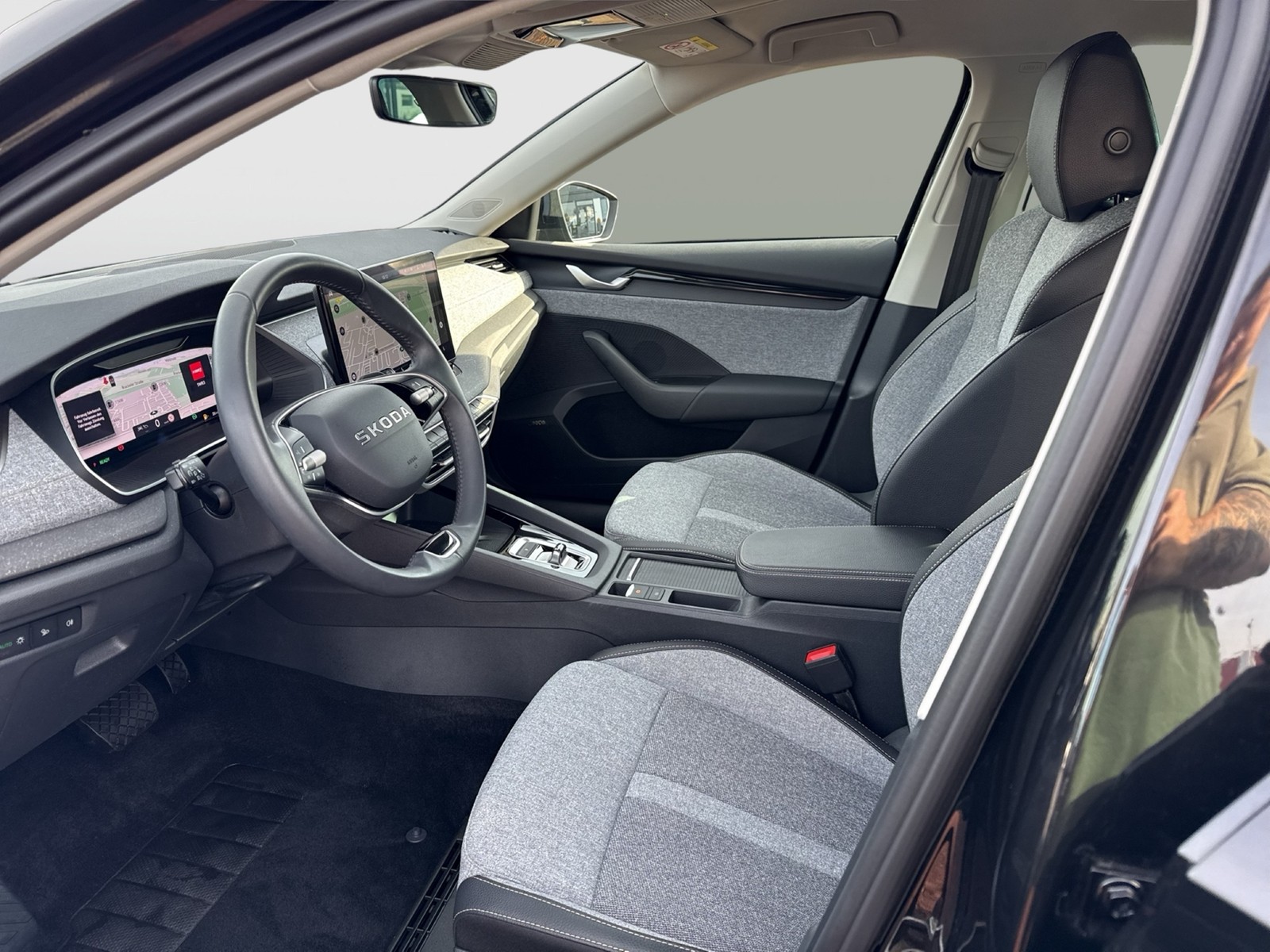 Skoda Octavia Combi 1.5 e-TEC SELECTION CANTON 360°CAM