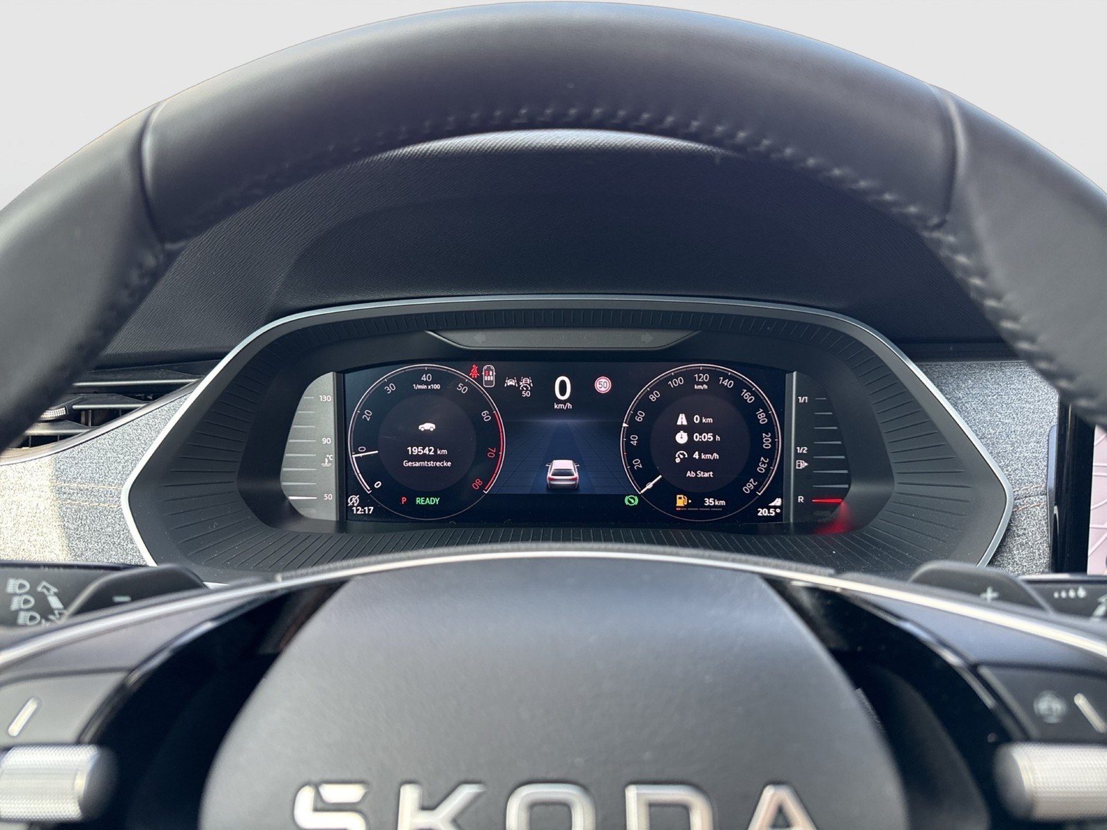 Skoda Octavia Combi 1.5 e-TEC SELECTION CAM ACC MATRIX