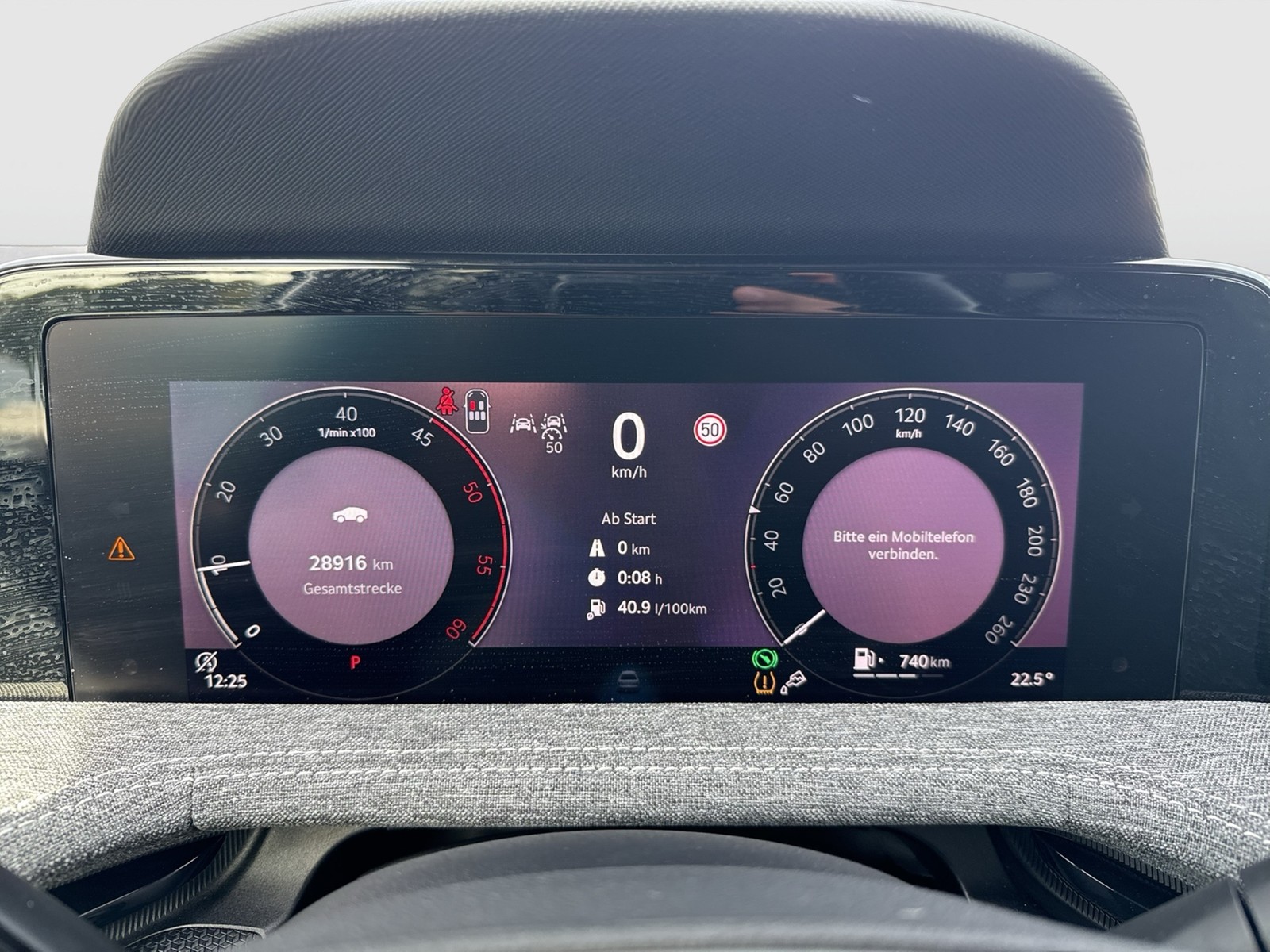 Skoda Superb Combi 2.0 SELECTION AHK CAM ACC MATRIX