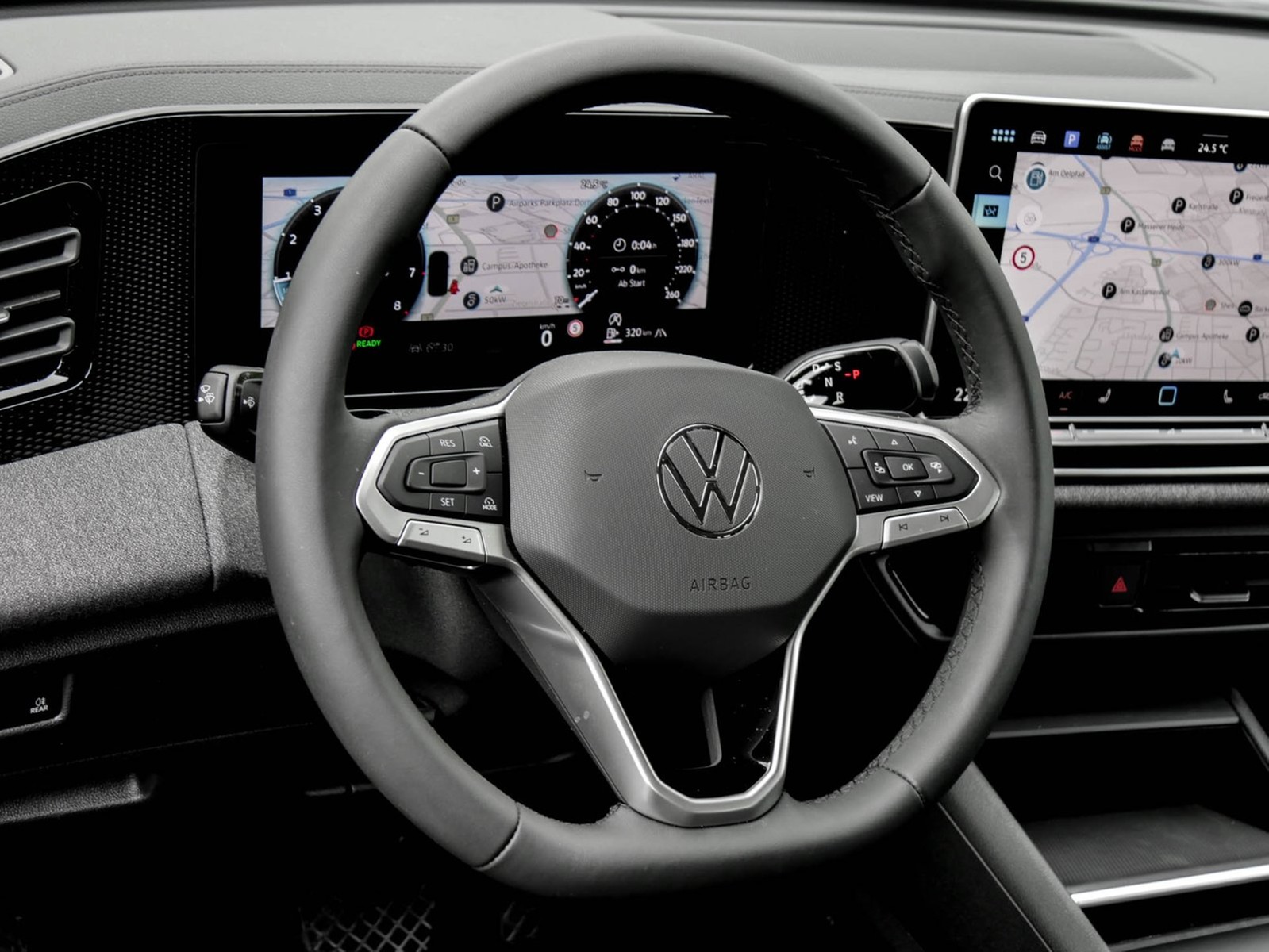 Volkswagen Tiguan 1.5 eTSI NEUES MODELL AHK CAM NAVI SITZHZ