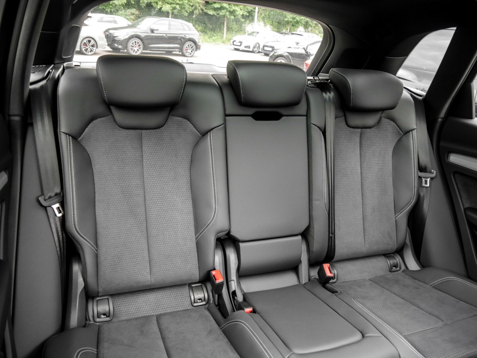 Audi Q5 40 Qu. S LINE PANO B&O AHK ALU20 KAMERA
