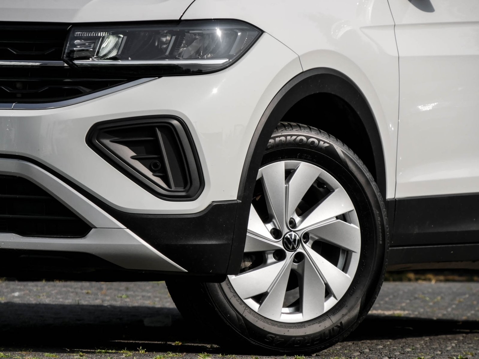 Volkswagen T-Cross 1.5 LIFE CAM ACC ALU LED CARPLAY SITZHZ.