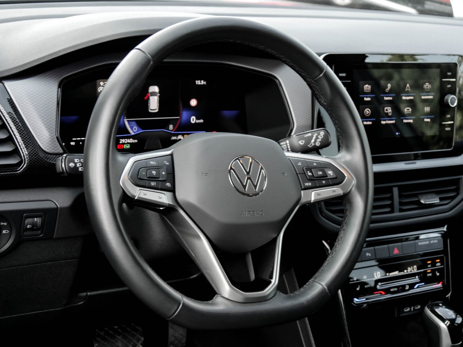 Volkswagen T-Cross 1.5 LIFE CAM ACC ALU LED CARPLAY SITZHZ.