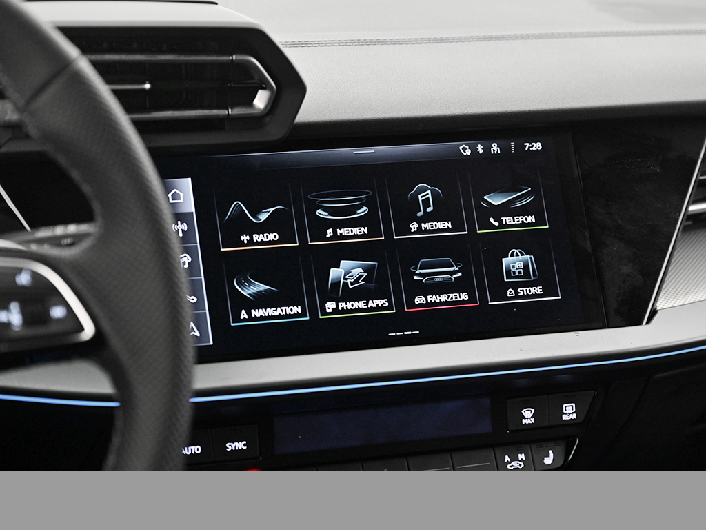 Audi A3 Sportback TFSI S tronic S Line - Business BUSINESSPAKET+Sonnenschutzverglasung +Komfortpaket