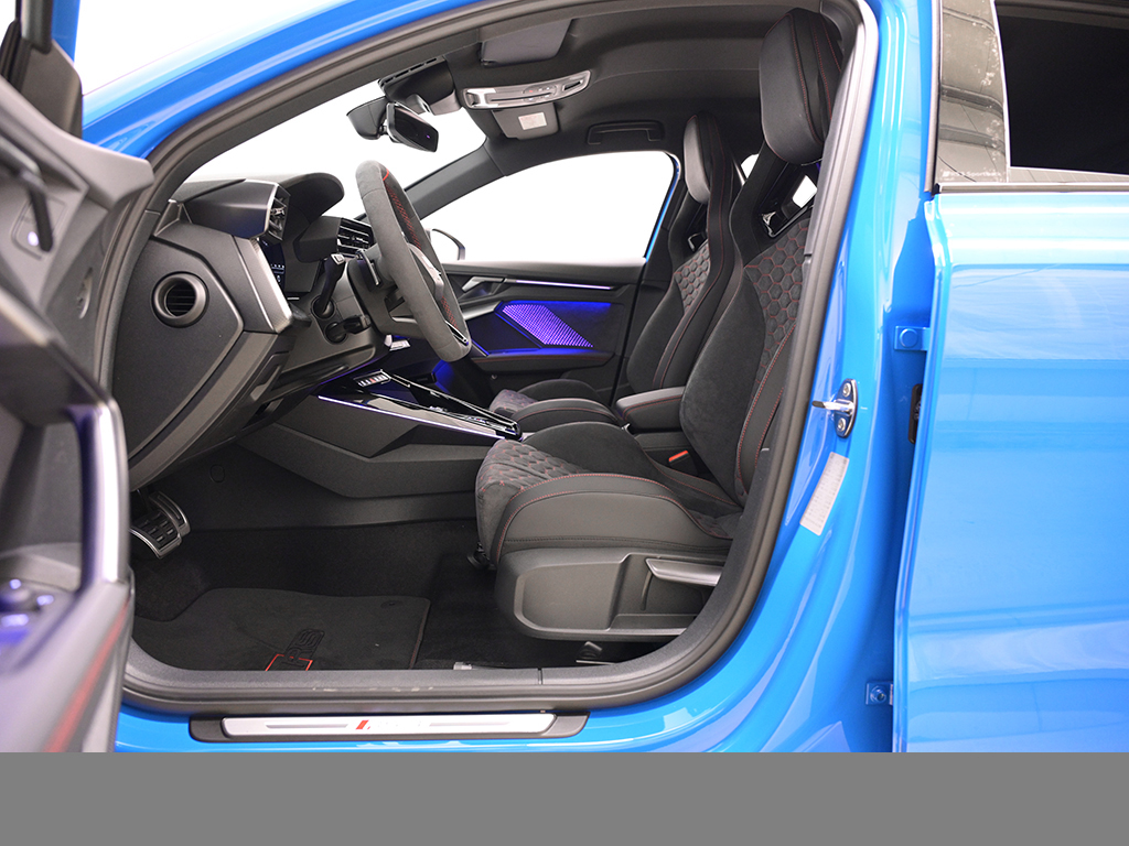 Audi RS3 Sportback S tronic Turboblau Uni RS-Schalensitze/Sportabgasanlage+MatrixLED+280km/h