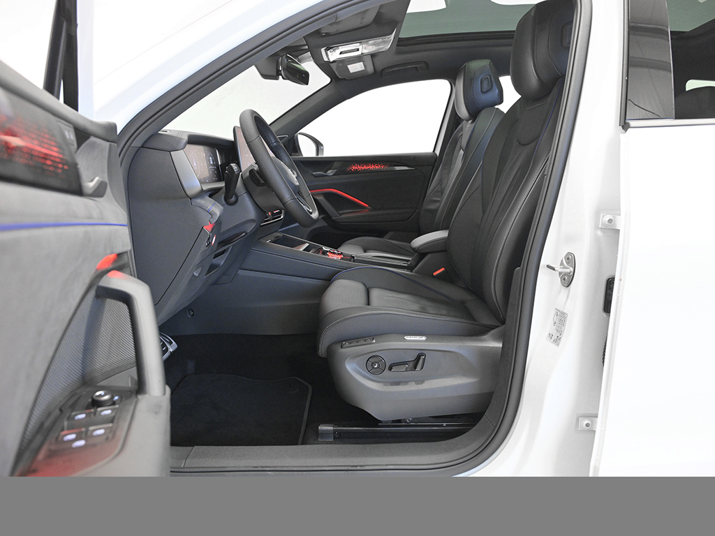 Volkswagen Tayron 2.0 R-LINE DSG 4X4 LEDER PANO STANDHZG