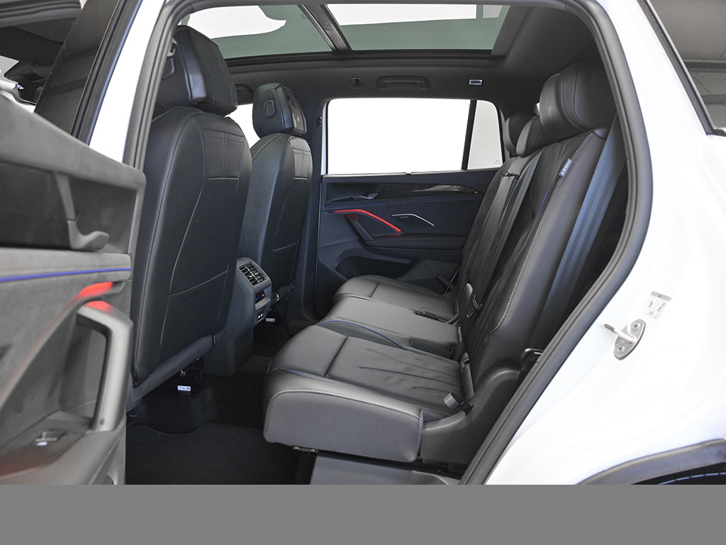 Volkswagen Tayron 2.0 R-LINE DSG 4X4 LEDER PANO STANDHZG