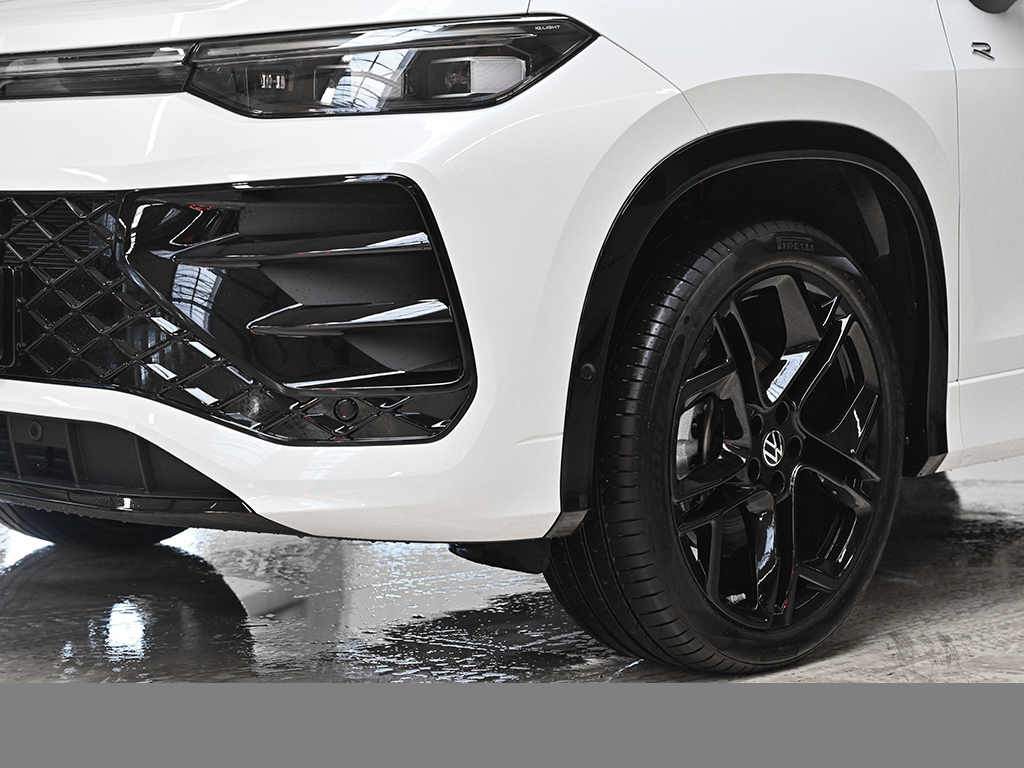 Volkswagen Tayron 2.0 R-LINE DSG 4X4 LEDER PANO STANDHZG