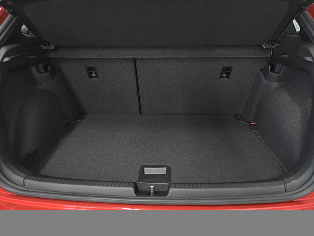 Volkswagen Polo 1.0 R-LINE DSG NAVI CAM MATRIXLED LM17