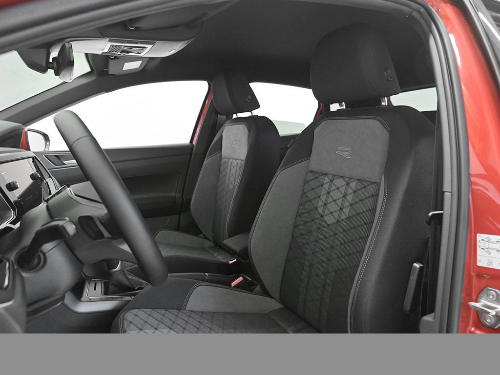 Volkswagen Polo 1.0 R-LINE DSG NAVI CAM MATRIXLED LM17