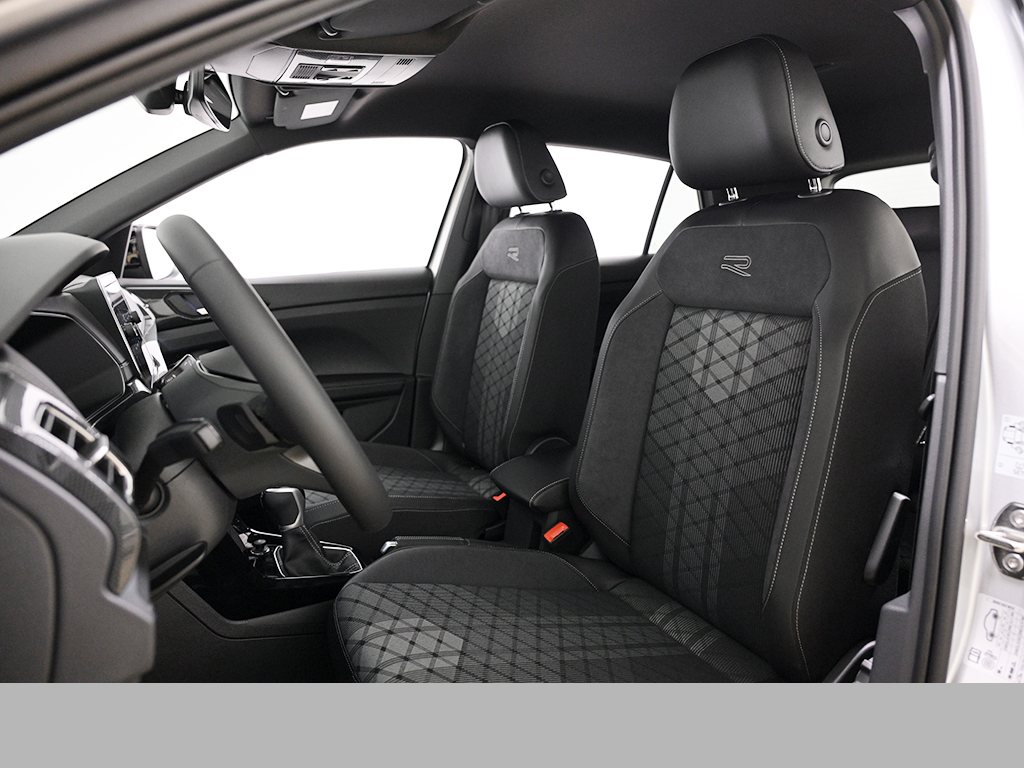 Volkswagen T-Cross 1.0 R-LINE DSG BLACKSTYLE AHK KEYLESS