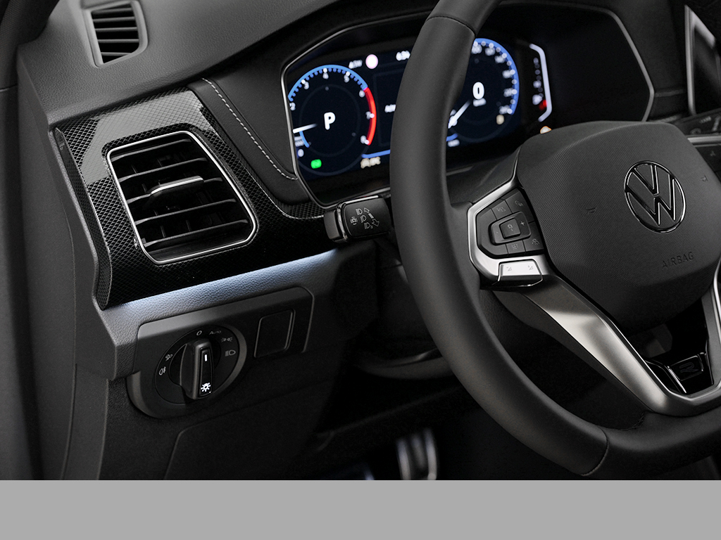 Volkswagen T-Cross 1.0 R-LINE DSG BLACKSTYLE AHK KEYLESS