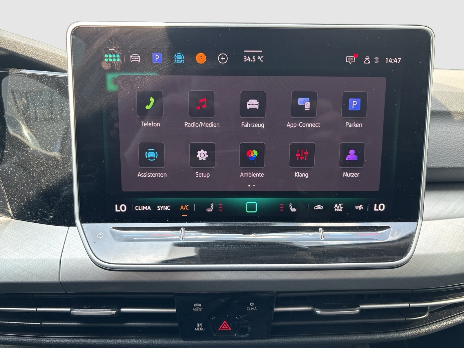 Volkswagen Golf VIII 1.5 eTSI LIFE ACC CARPLAY ALU SITZHEIZ