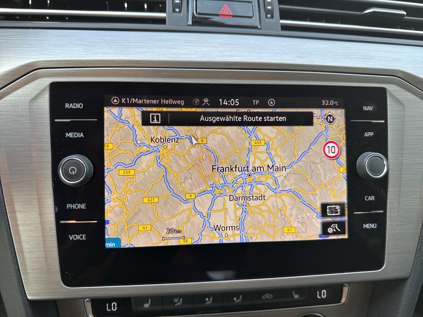 Volkswagen Passat Variant 1.5 NAVI ALU SITZHEIZUNG LED