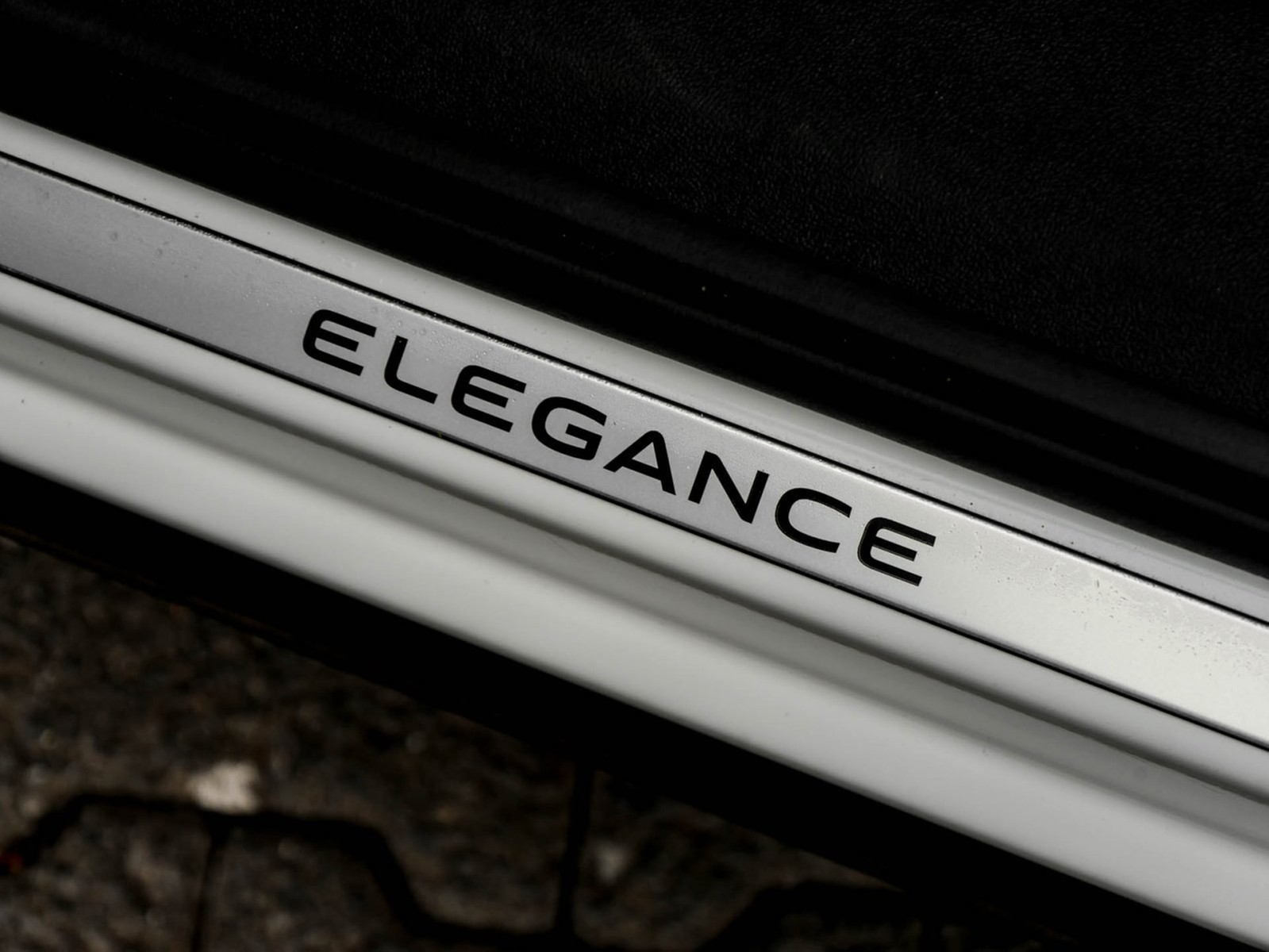 Volkswagen Tiguan 1.5 eTSI ELEGANCE NEUES MODELL AHK 360CAM