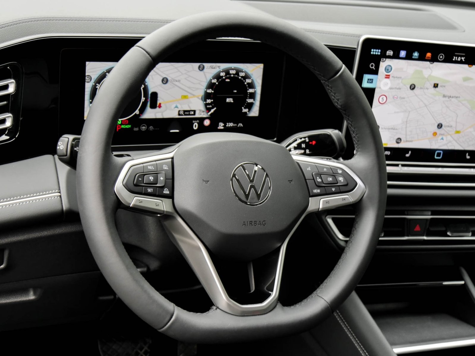 Volkswagen Tiguan 1.5 eTSI ELEGANCE NEUES MODELL AHK 360CAM