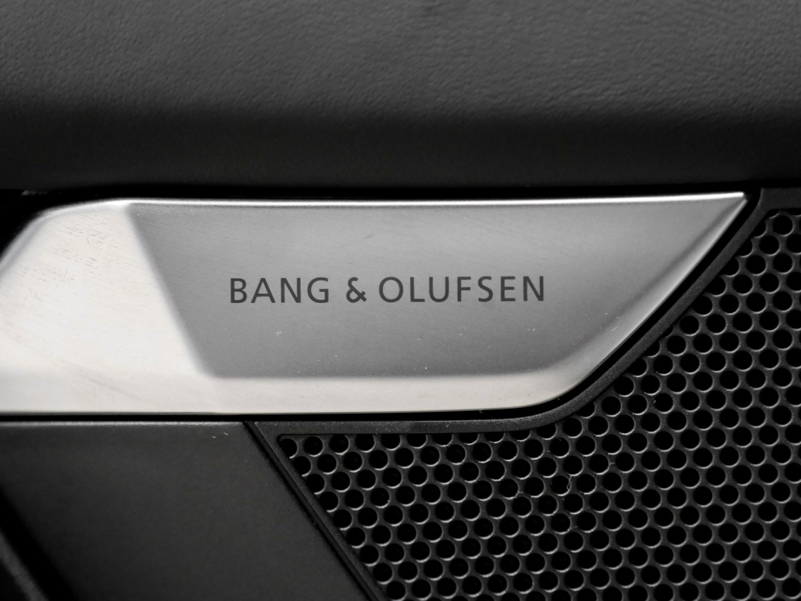 Audi RS e-tron GT performance quattro CARBONDACH LM21