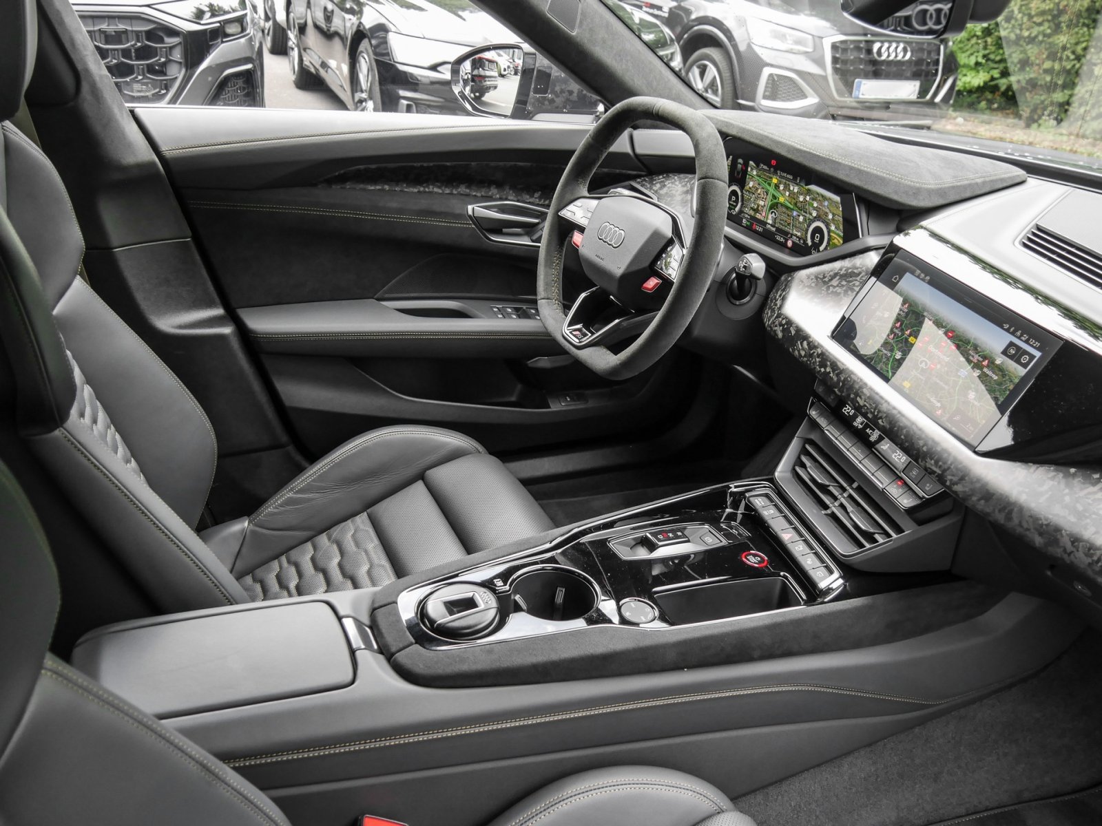 Audi RS e-tron GT performance quattro CARBONDACH LM21
