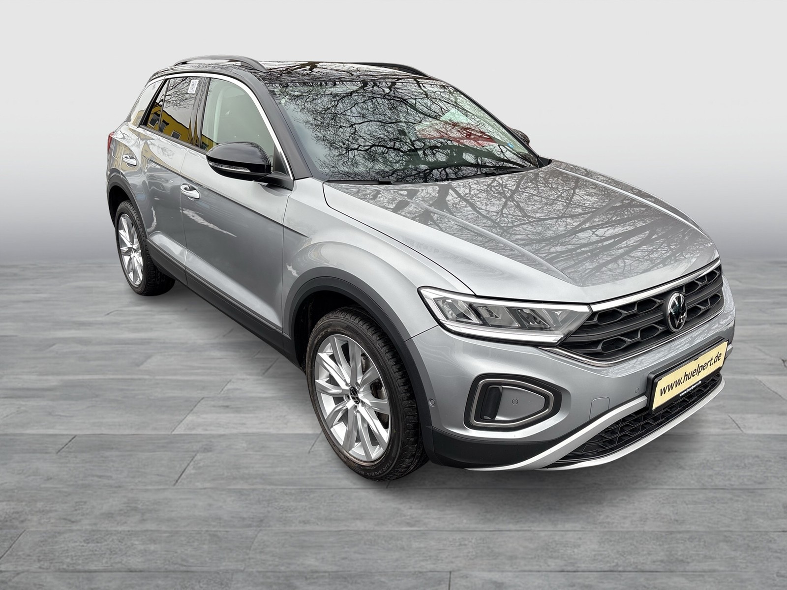 Volkswagen T-Roc 1.5 LIFE KAMERA ACC ALU18 NAVI SITZH.