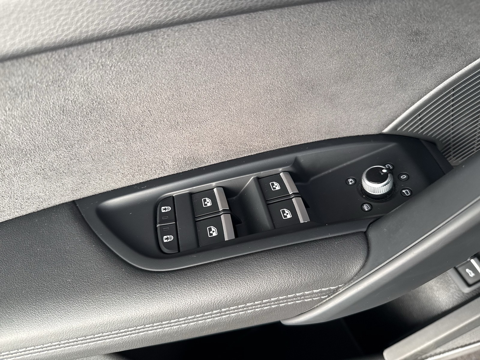 Audi Q5 50 HYBRID Q. S LINE PANO AHK KAMERA ALU20"