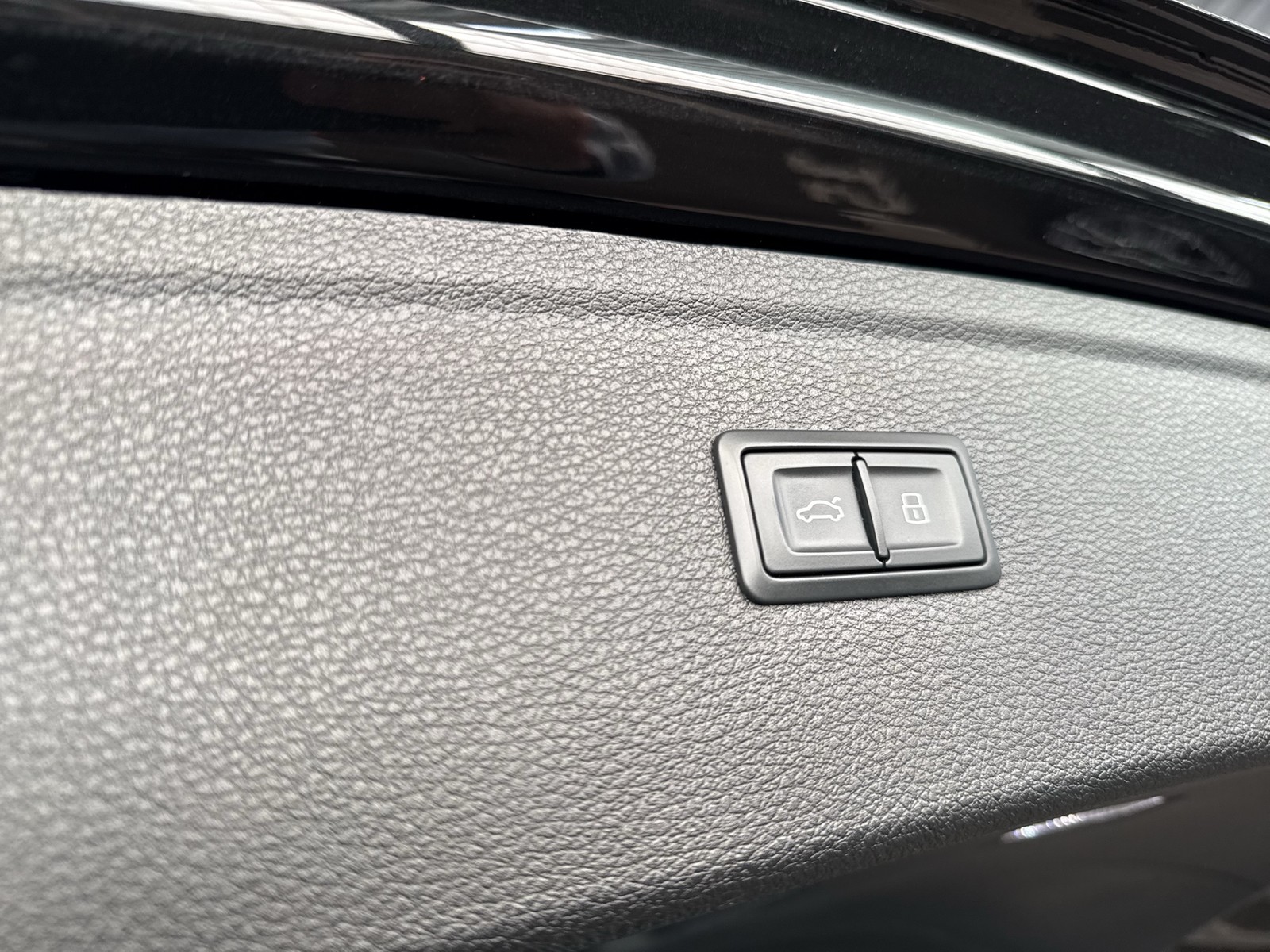 Audi Q5 50 HYBRID Q. S LINE PANO AHK KAMERA ALU20"