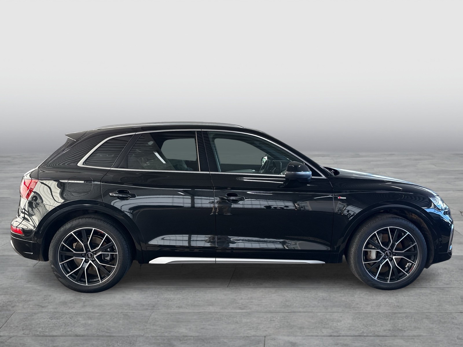 Audi Q5 50 HYBRID Q. S LINE PANO AHK KAMERA ALU20"