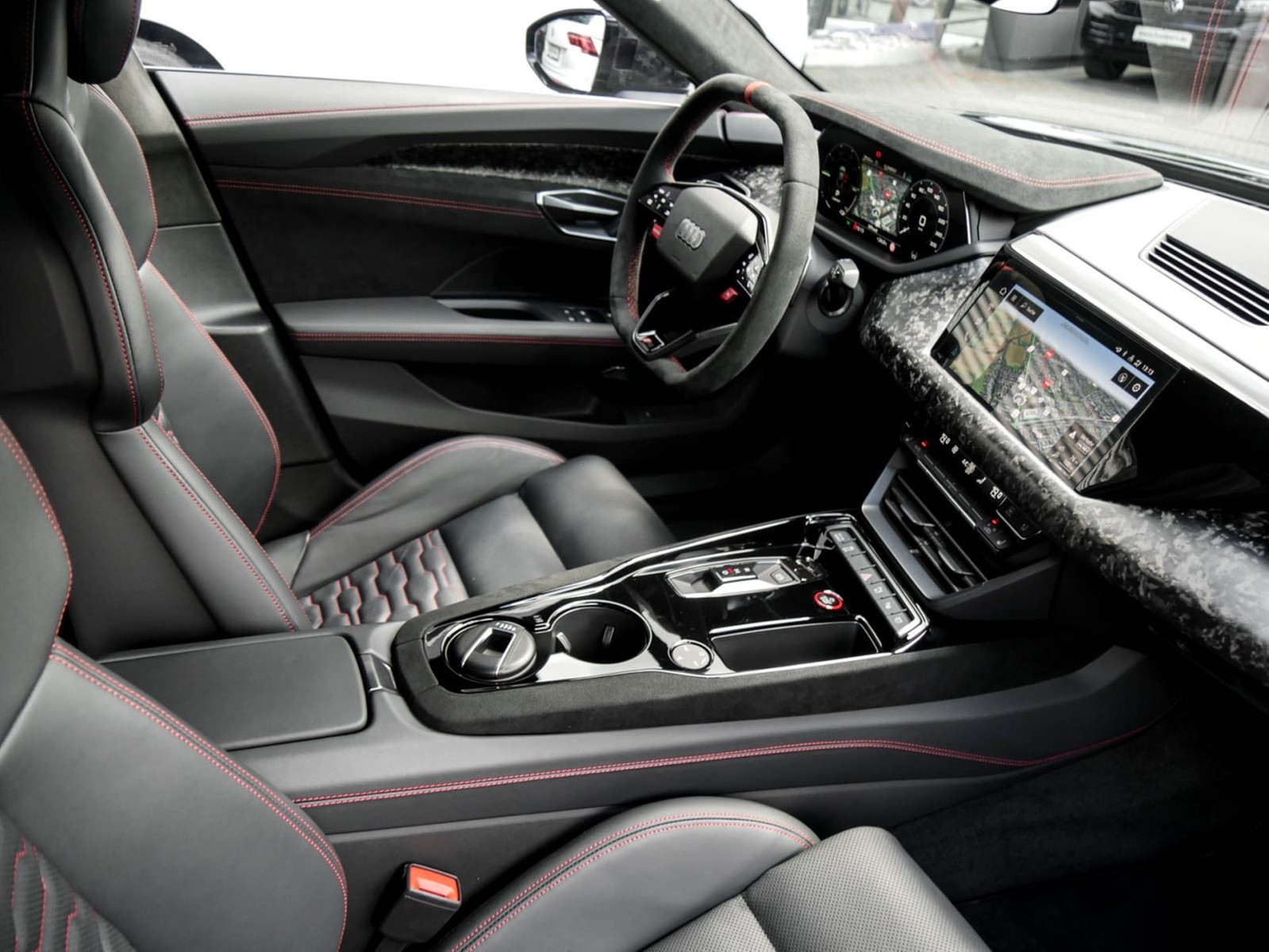 Audi RS e-tron GT performance quattro CARBONDACH LM21