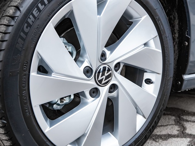 Volkswagen Golf Variant 1.5eTSI STYLE AHK CAM ACC LM17