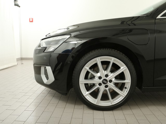 Audi A3 Sportback 40 HYBRID advanced AHK CAM LM18