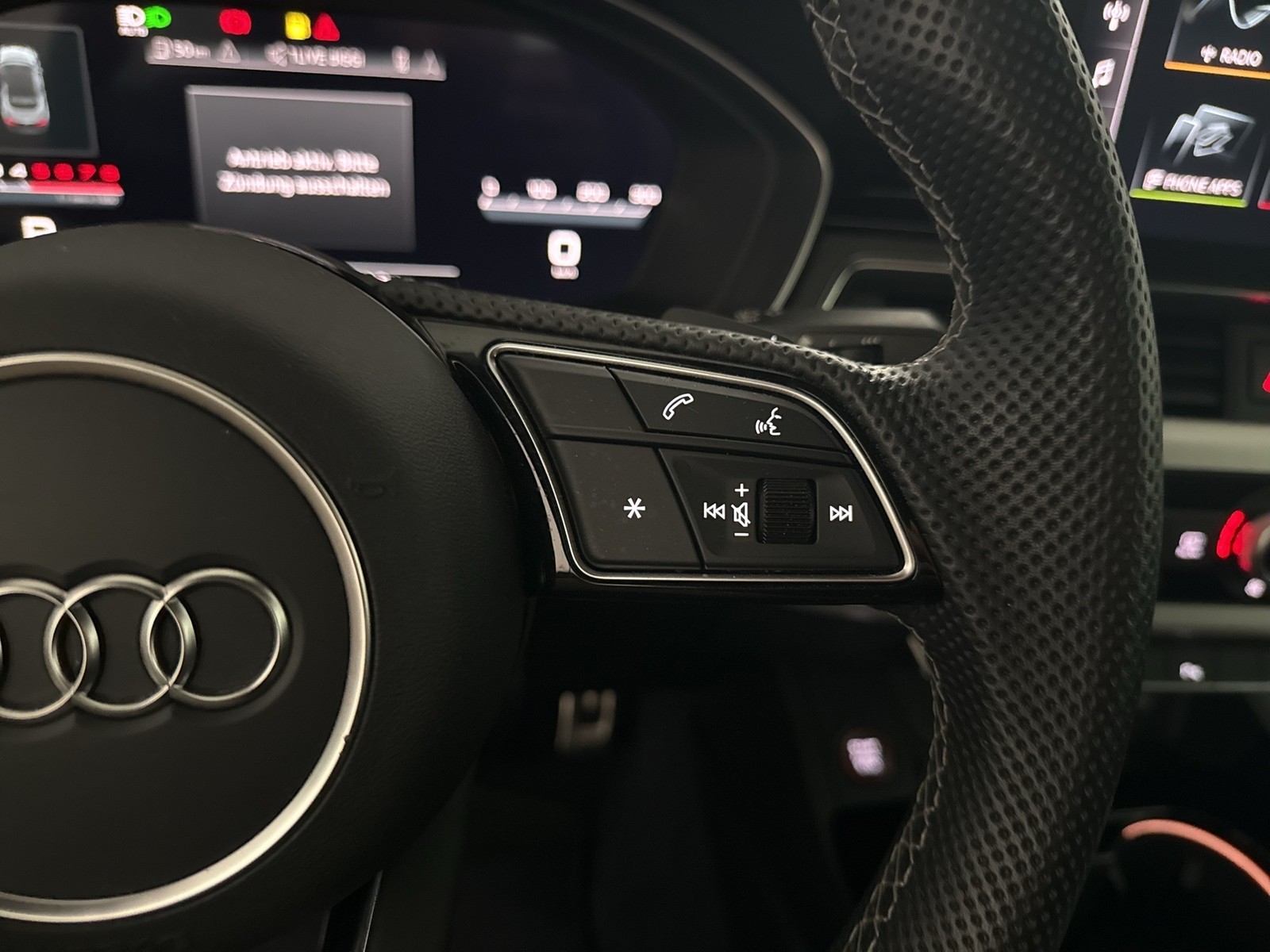 Audi S5 Cabrio Qu. ALU18" HEADUP MATRIX NAVI eSITZE