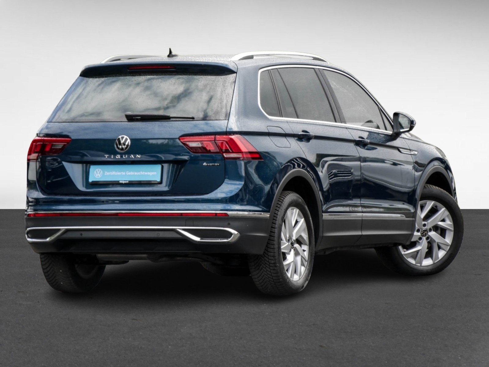 Volkswagen Tiguan 2.0 ELEGANCE 4X4 AHK CAM ACC LM18 EKLAPPE