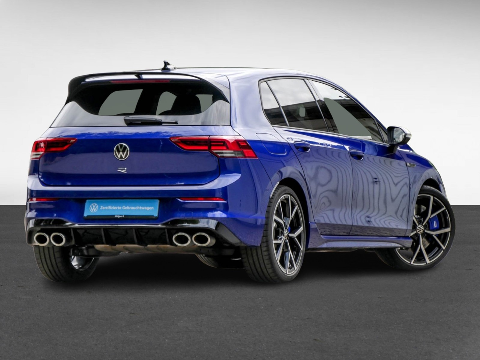 Volkswagen Golf VIII 2.0 R PERFORMANCE 4X4 CAM ACC LM19 NAVI