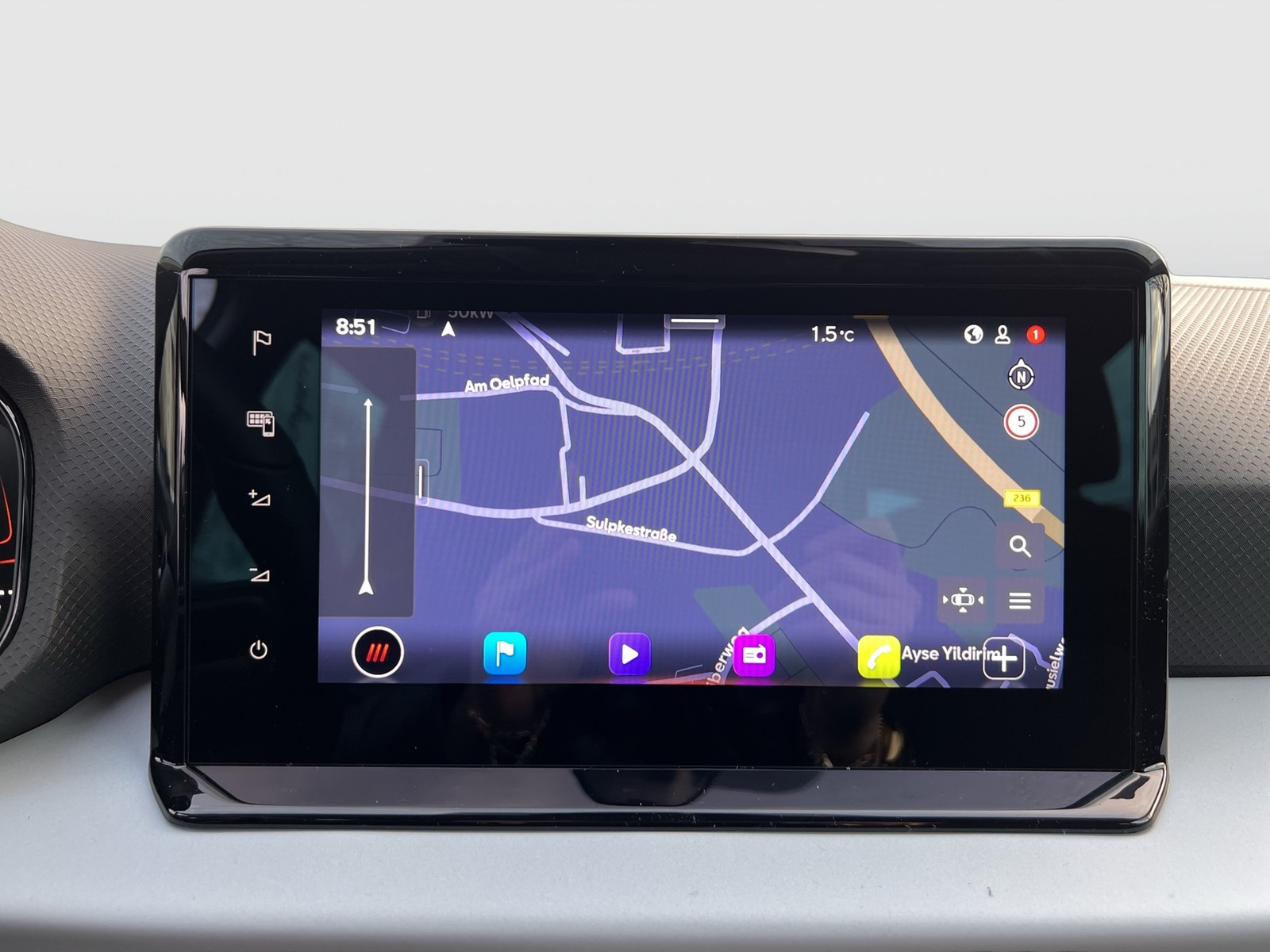 Seat Arona 1.0 ROAD EDITION NAV LED 16LM RFK SHZ LED