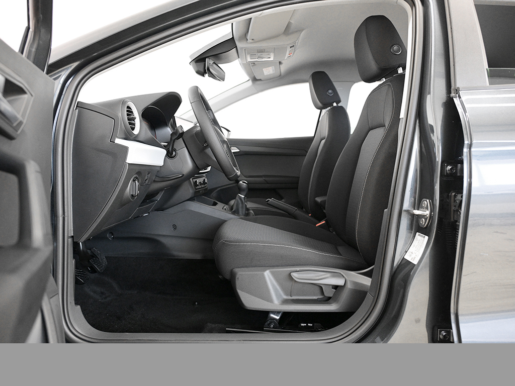 Seat Ibiza 1.0 ROAD EDITION NAV LED 15ZOLL LM RFK SHZ