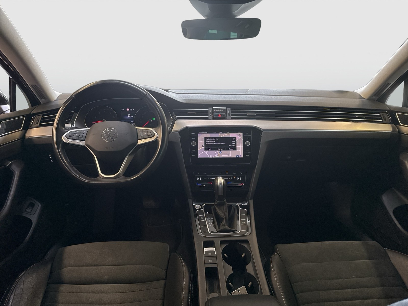 Volkswagen Passat Variant 1.5 ELEGANCE AHK ACC ALU18 NAVI KAMERA