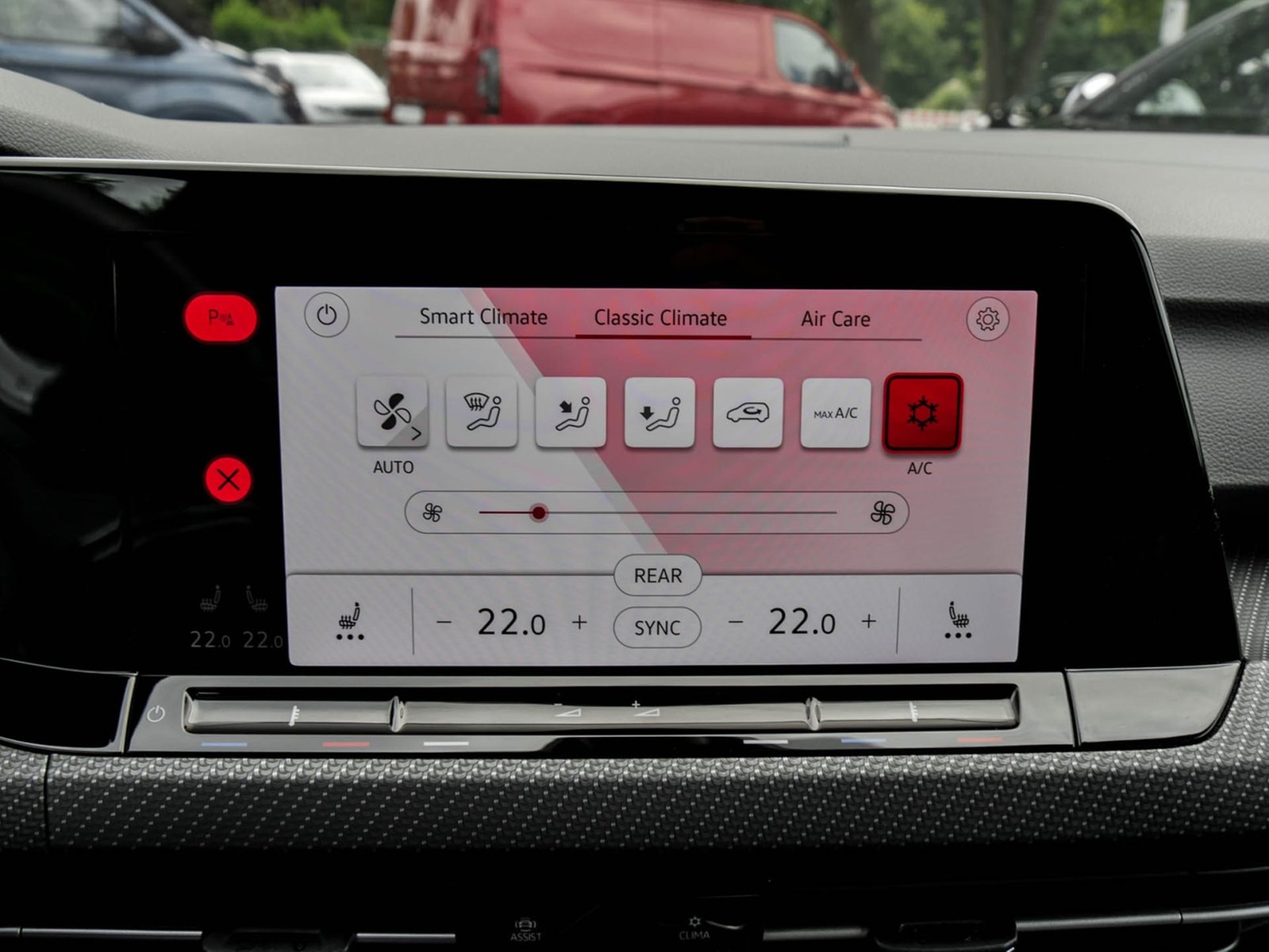 Volkswagen Golf Variant VIII 1.5 R-LINE ACC NAVI SITZHEIZ.