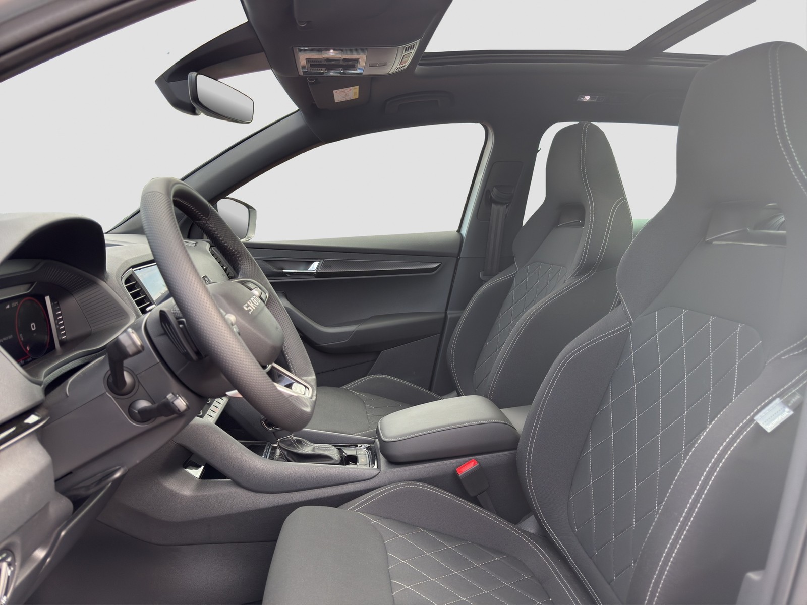 Skoda Karoq 2.0TDI DSG Sportline AHK NAV PANO ACC 360GRAD