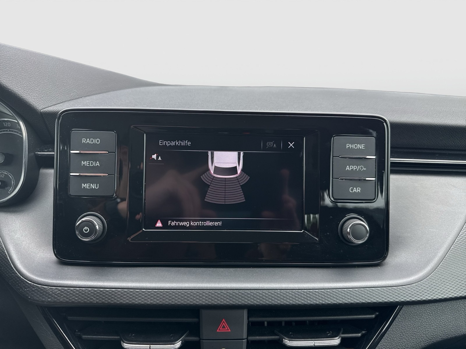 Skoda Scala 1.0 COOL PLUS CARPLAY ALU SITZHEIZ LED DAB