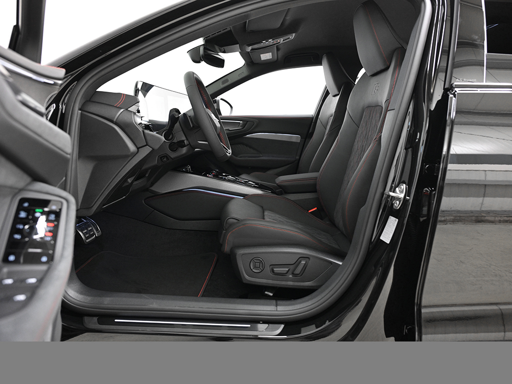 Audi A5 Avant e-hybrid S line quattro AHK TECHPRO B&O