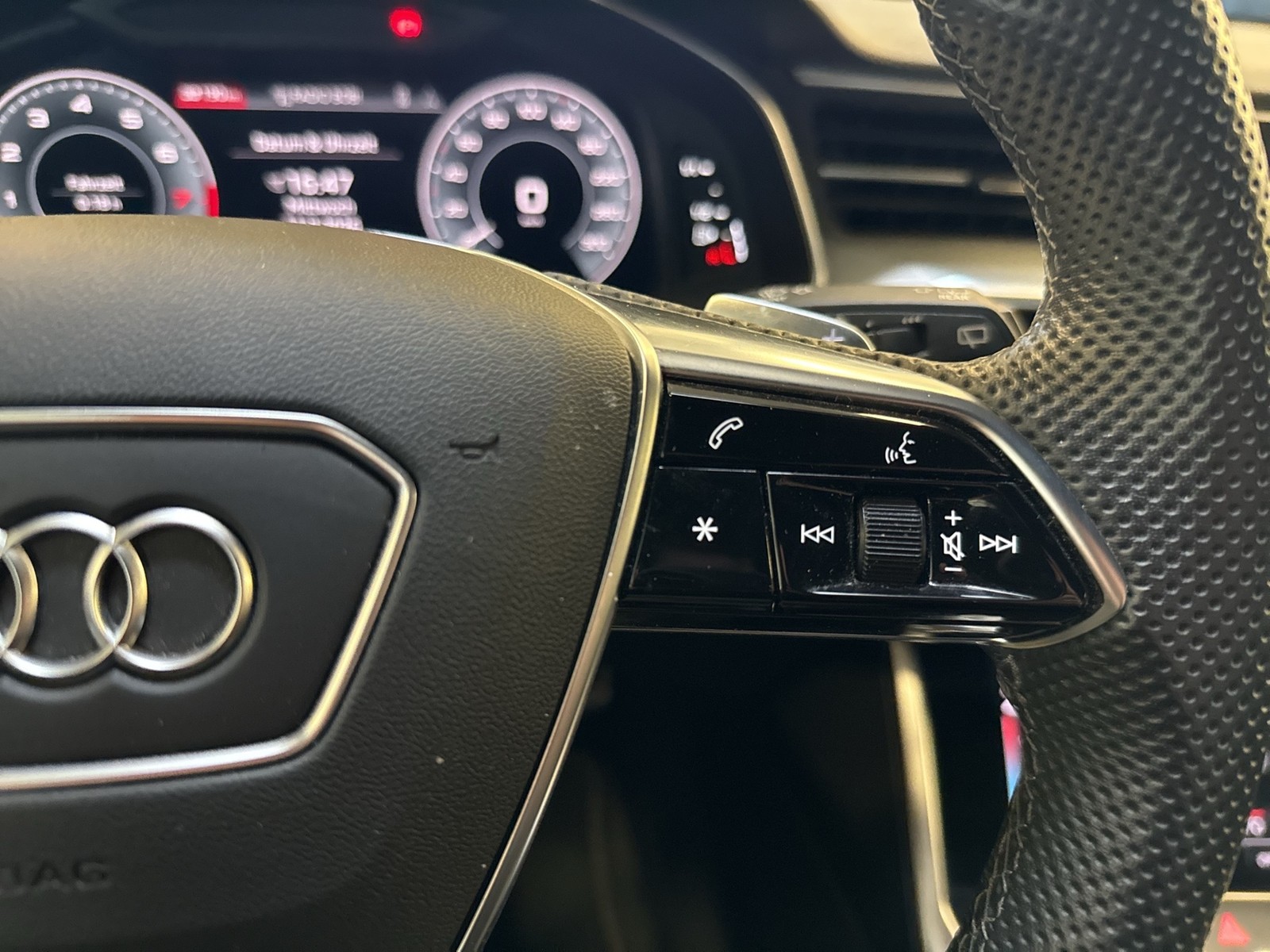 Audi A6 Avant 55 Qu. HYBRID S LINE AHK CAM ACC