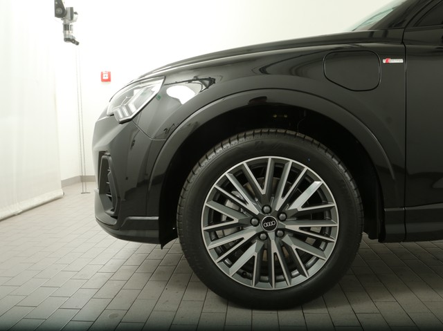 Audi Q3 45 HYBRID S LINE BLACKPAK AHK CAM ACC LM19