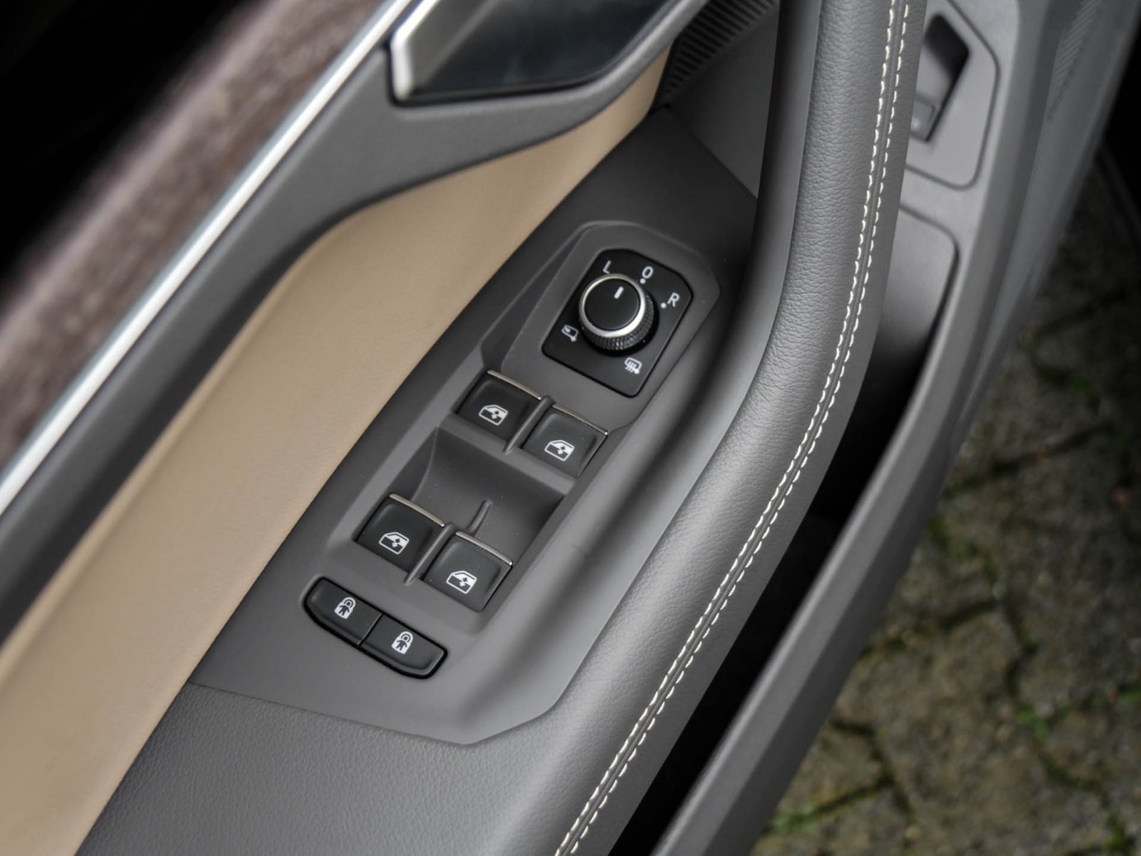 Volkswagen Touareg V6 TSI ELEGANCE NEUES MODELL STANDHZ CAM