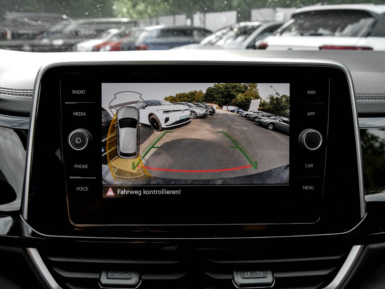 Volkswagen T-Roc 1.0 R-LINE CAM ACC LM17 NAVI SITZHEIZUNG