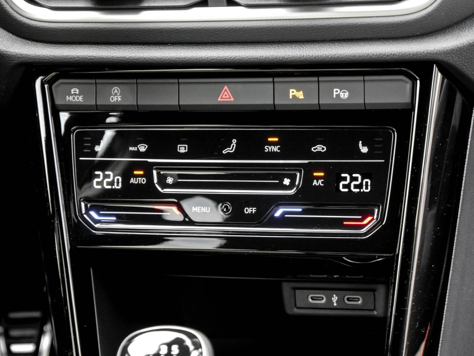 Volkswagen T-Roc 1.0 R-LINE CAM ACC LM17 NAVI SITZHEIZUNG