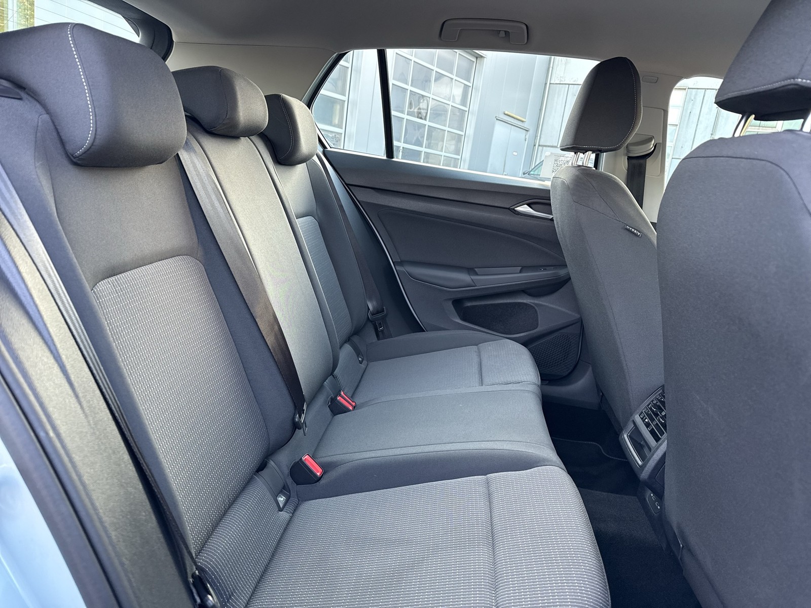 Volkswagen Golf VIII 2.0 FACELIFT CARPLAY SITZHEIZUNG LED