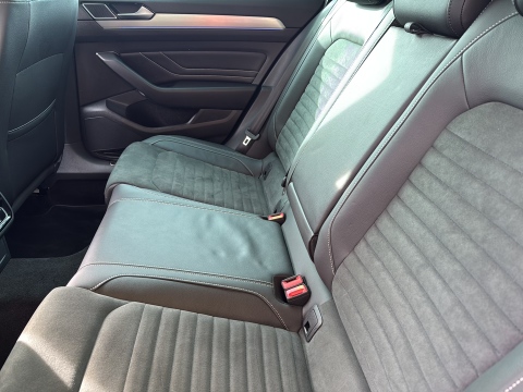 Volkswagen Passat Variant 1.4 HYBRID GTE CAM ACC LM18 NAVI
